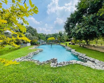 Ceylon Amigos Eco Resort - Sigiriya - Kolam