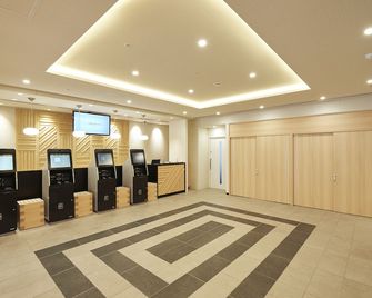 소테쓰 프레사 인 오사카 난바 - 오사카 - 프론트 데스크