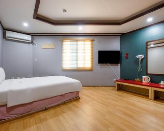 Boryeong (Daecheon) If - Boryeong - Habitación