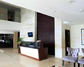Cititel Hotel Pekanbaru - Pekanbaru - Lobby