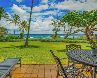 Kaha Lani 125 By Parrish Kauai - oceanfront views on the trendy Eastside! - Lihue - Patio