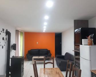 Holiday cottage - Poullaouen - Sala de estar