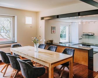Villa Limoncello - Hard - Dining room