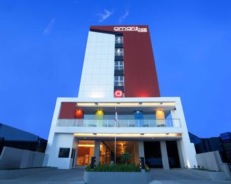 Amaris Hotel Gorontalo - Gorontalo - Gebäude