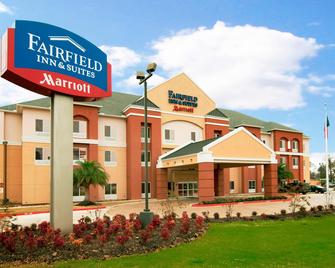 Fairfield Inn & Suites Houston Channelview - Channelview - Budova