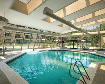 DoubleTree by Hilton Williamsburg - Williamsburg - Басейн