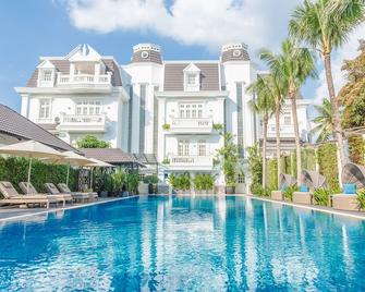 Villa Song Saigon - Hồ Chí Minh - Bể bơi