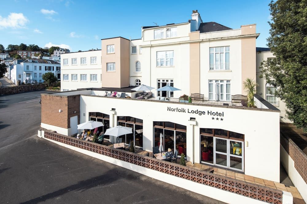 St Helier Jersey Jersey Hotels With Entertainment The Norfolk