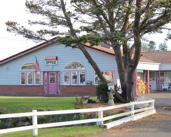 Mariners Cove Inn - Westport - Edificio