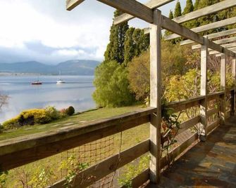 Derwent Vista - Claremont - Balcón