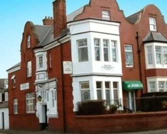 Box Guesthouse - Newport - Bâtiment