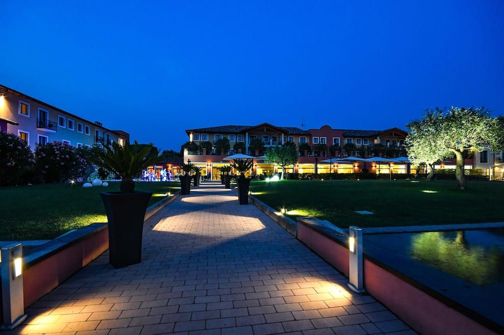Th Lazise - Hotel Parchi Del Garda - Lazise - Außenansicht
