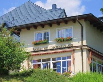 Hotel Haus Franziskus - Mariazell - Gebouw