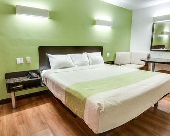 Motel 6 Longview, Tx - North - Longview - Bedroom