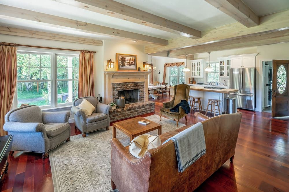 Tranquil Wyoming Cabin Near Uintas - 105 Acres! - Evanston - Obývací pokoj