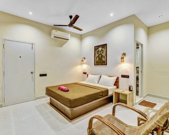 Izi Beach Stay - Mahabalipuram - Makuuhuone