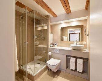Hotel de l'Aigle - Val-de-Travers - Baño