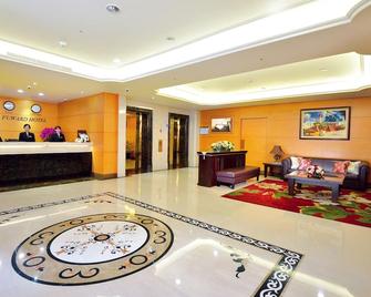 Fuward Hotel Tainan - Tainan City - Front desk