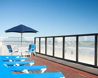 Fantasy Island Resort II Oceanfront Daytona Beach Bike Week 2-28,3-7 7nt 1 Bdrm - Daytona Beach Shores - Balcony