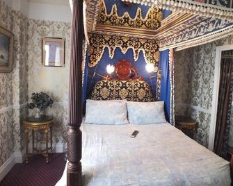 Prince Regent Hotel - Brighton - Yatak Odası