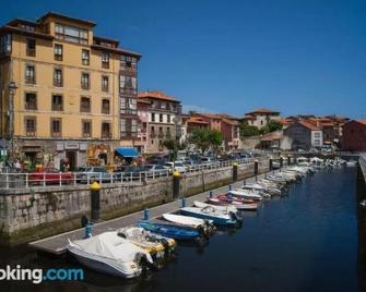 Hotel Puerto de Llanes - Llanes