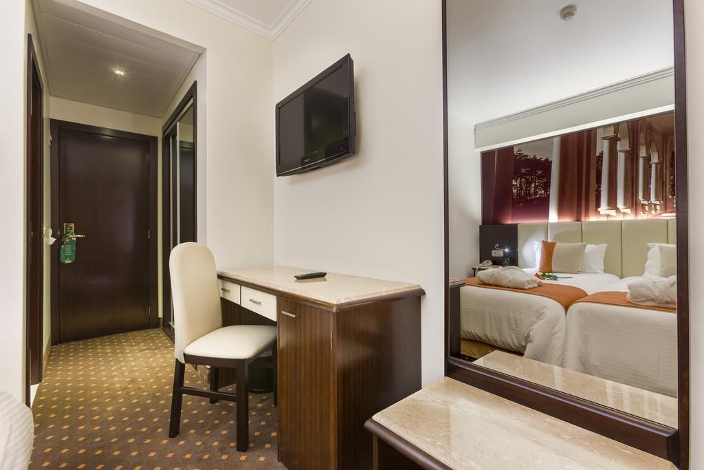 法蒂瑪大道酒店 - 法蒂瑪 - 花地瑪 - 臥室