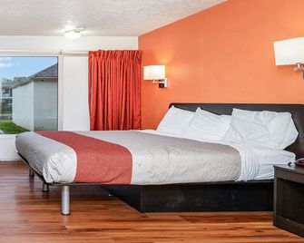 Relax Inn by OYO Columbus Oh I 70 - Columbus - Habitación
