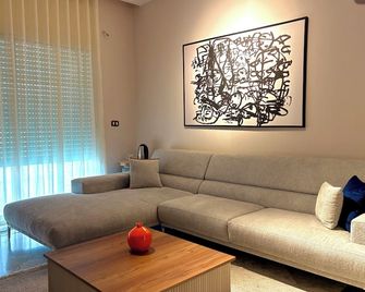 Appart hotel lac 2 tunisie - Tunis - Wohnzimmer