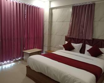 Hotel The Grand Pritam - Gandhinagar - Habitación