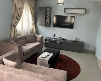 Nigus House - Lekki - Sala de estar