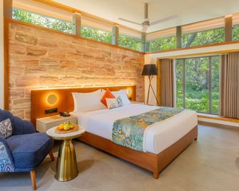 The Forest Chapter By Sayaji Sasan Gir - Sasan Gir