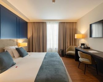 Hotel Premium Porto - Aeroporto - Maia (Porto) - Habitación