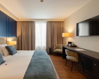 Hotel Premium Porto - Aeroporto - Maia (Porto) - Camera da letto