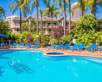 Mari Court Resort - Surfers Paradise - Kolam