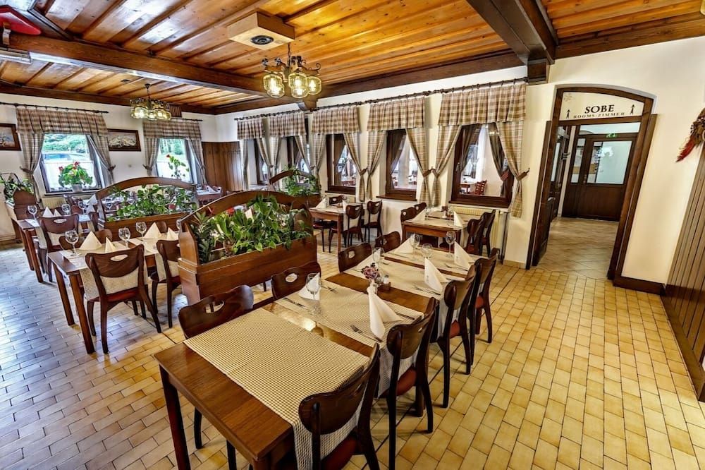 Hotel Tripic, Restaurant And Pizzeria - Bohinjska Bistrica - Restaurant