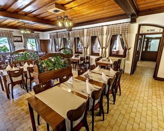 Hotel Tripic, Restaurant And Pizzeria - Bohinjska Bistrica - Restaurant