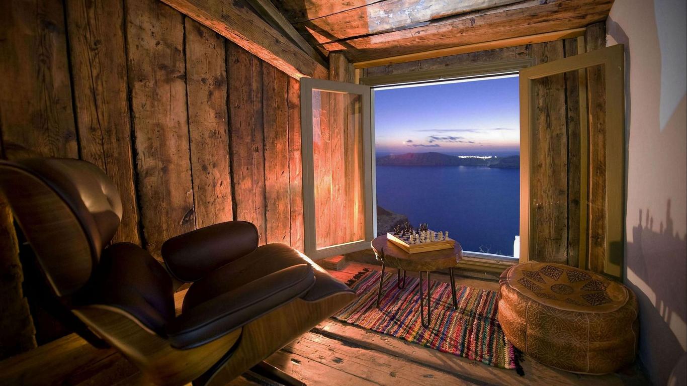 Sophia Luxury Suites