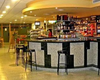 Hotel Vilobi - Vilobí d'Onyar - Bar