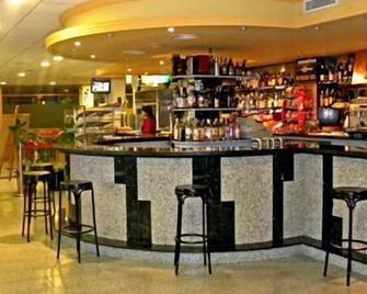 Hotel Vilobi - Vilobí d'Onyar - Bar