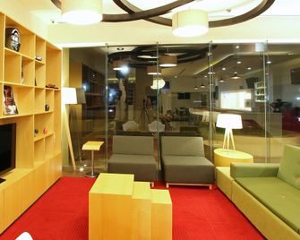 Fiesta Inn Coatzacoalcos - Coatzacoalcos - Lounge