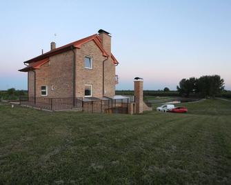Villa Stipino - Karanac - Comedor