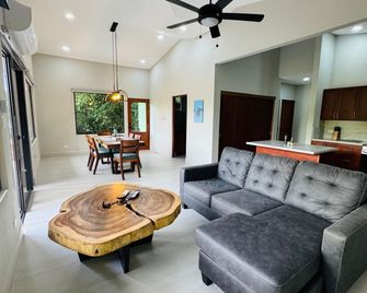 Bahia Esmeralda Boutique Hotel & Villas - Potrero
