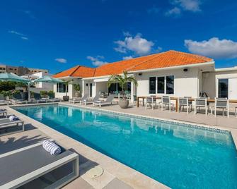 Lux 10br 10ba Pool Beach Front Villa Playa By Bocobay - Oranjestad - Zwembad