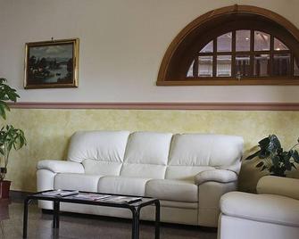 Il Focolare Hotel - Fabro - Living room