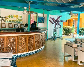 Hotel Cocoplum Beach - סן אנדרס - דלפק קבלה