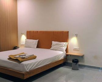 Hotel Stay Inn near Bhiwandi Thane Railway Station - Bhiwandi