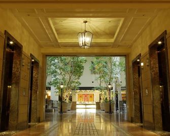Oriental Hotel Tokyo Bay - Urayasu - Lobby