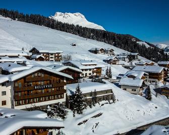 Hotel Chalet Bellevue - Lech am Arlberg - Building