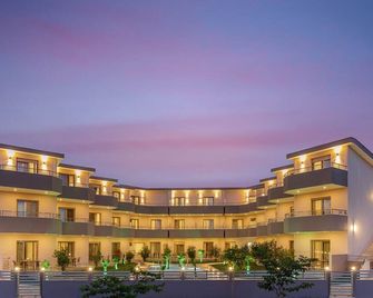 Aria Garden Suites - Nikiti - Budynek