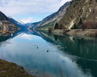 Lillooet Hotel Victoria - Lillooet